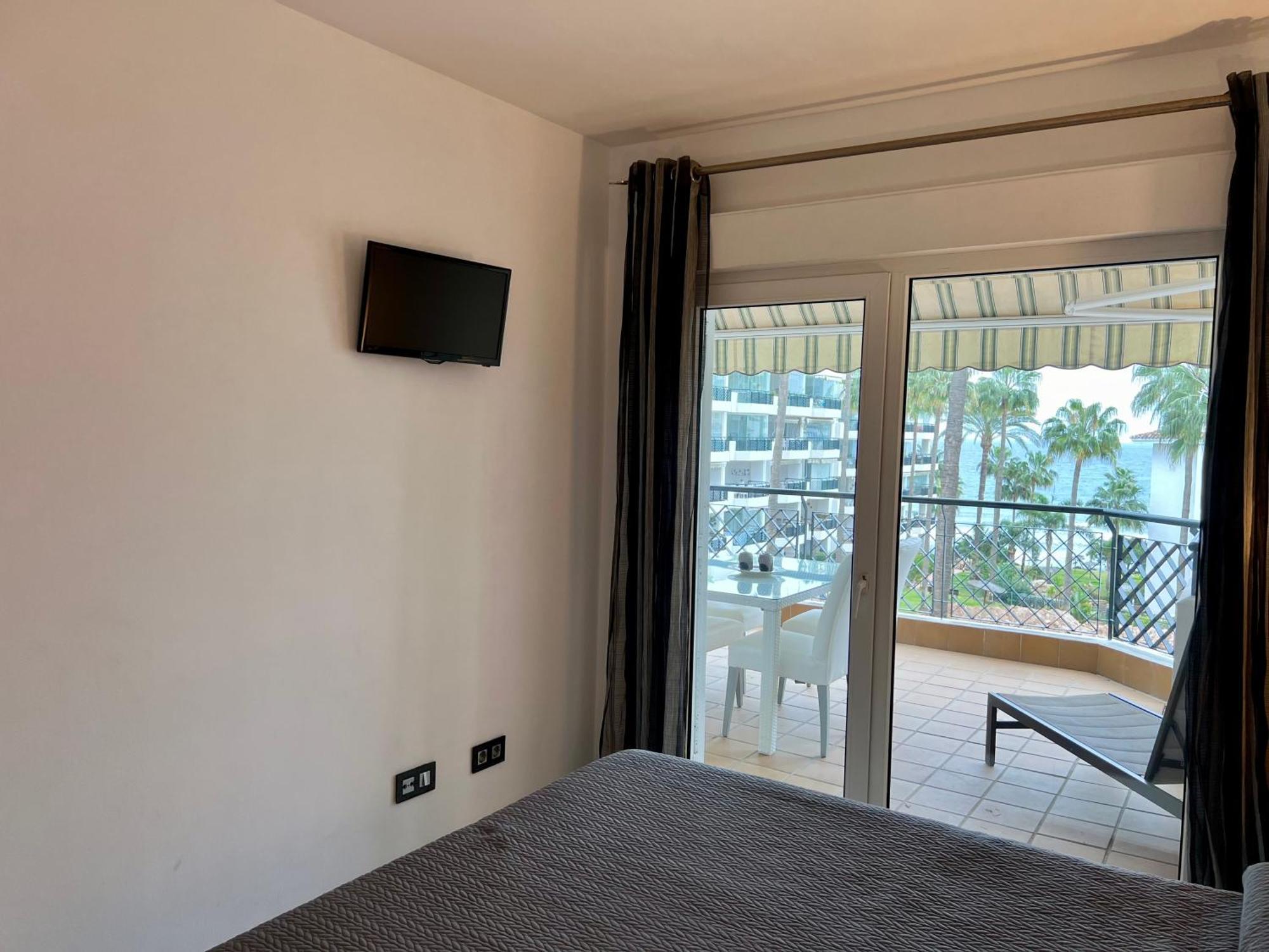 Mi Capricho, Luxury Apartment P 10 Sitio de Calahonda Kültér fotó